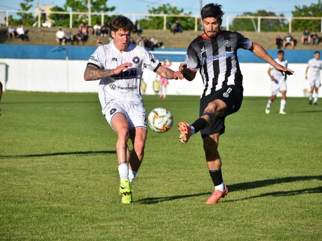 El Regional Amateur entra en etapa clave con tres duelos decisivos